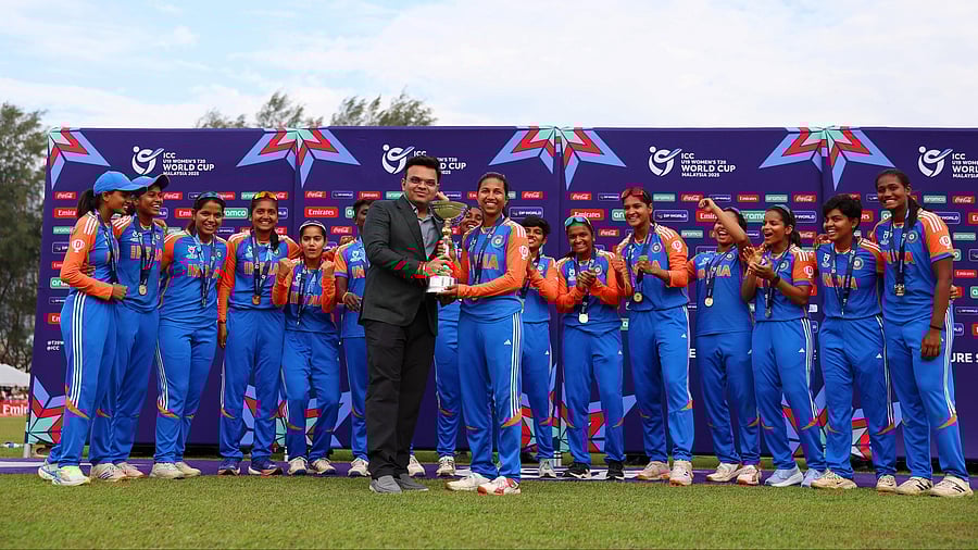 <div class="paragraphs"><p>India thrashed South Africa by nine wickets in a lopsided final to land the prize for the second successive time, having also won the tournament in its inaugural edition.</p></div>