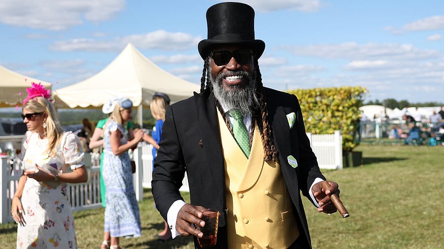 <div class="paragraphs"><p>Chris Gayle </p></div>