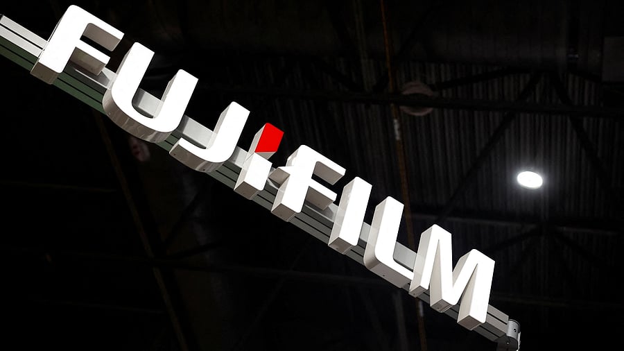 <div class="paragraphs"><p>A logo of Fujifilm company </p></div>