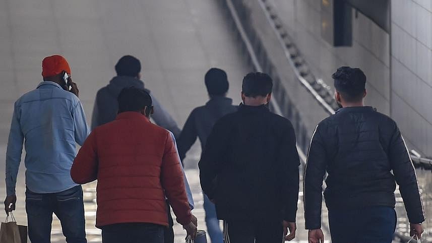 <div class="paragraphs"><p>People walking in an airport. Image for representation.</p></div>