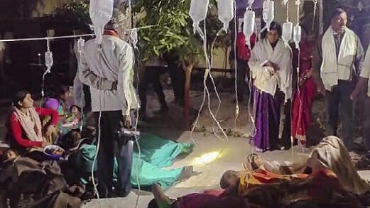 <div class="paragraphs"><p>People being treated for food poisoning. Representative image.</p></div>