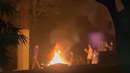 <div class="paragraphs"><p>Witnesses said several thousand people rallied in front of the house at the capital’s Dhanmondi area, which was earlier turned into a memorial museum.&nbsp;</p></div>