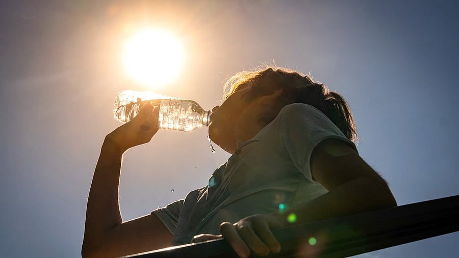 <div class="paragraphs"><p>Representative image of hot weather.</p></div>