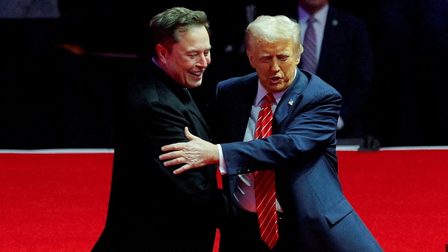 <div class="paragraphs"><p>US President-elect Donald Trump greets Tesla CEO and X owner Elon Musk.</p></div>