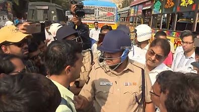<div class="paragraphs"><p>Police jostle to maintain peace as SSC, SLST 2016 candidates hold protest in Kolkata over Calcutta HC's decision to cancel entire list.</p></div>