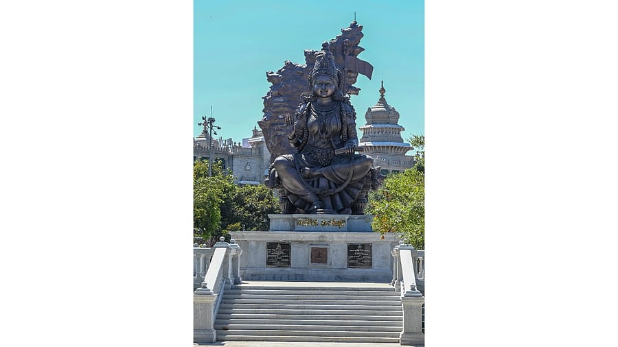 <div class="paragraphs"><p>The 25-ft statue is near the western entrance of Vidhana Soudha.</p></div>