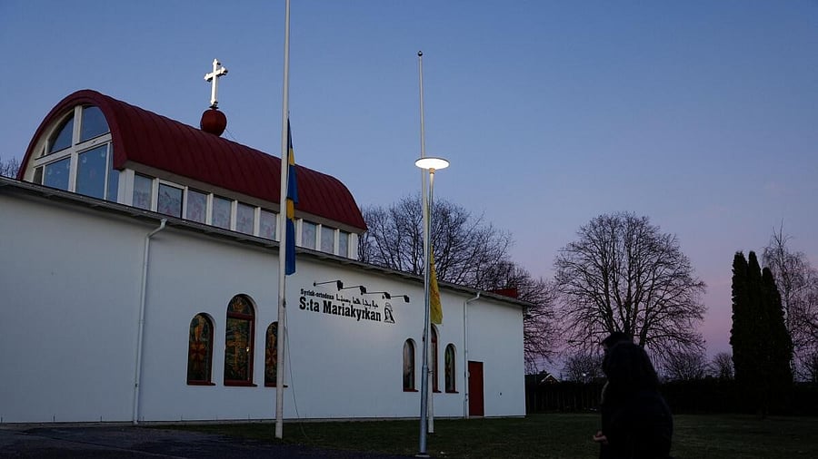 <div class="paragraphs"><p>Sweden mourns victims of the mass shooting</p><p></p></div>