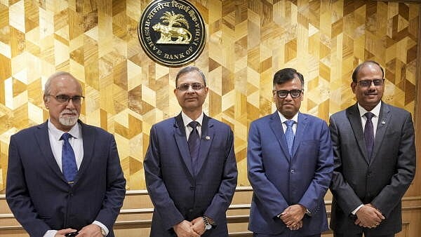 <div class="paragraphs"><p>Reserve Bank of India (RBI) Governor Sanjay Malhotra along with Deputy Governors M. Rajeshwar Rao, Swaminathan Janakiraman and T. Rabi Sankar arrives for a press conference on Monetary Policy Statement, at RBI headquarters in Mumbai.</p></div>