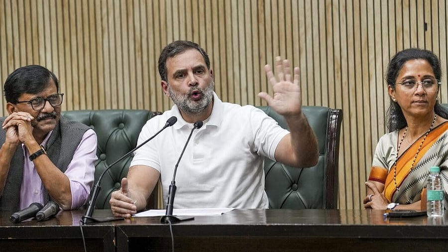 <div class="paragraphs"><p>Rahul Gandhi addresses a joint press conference with Sanjay Raut (left) and Supriya Sule in New Delhi.</p></div>