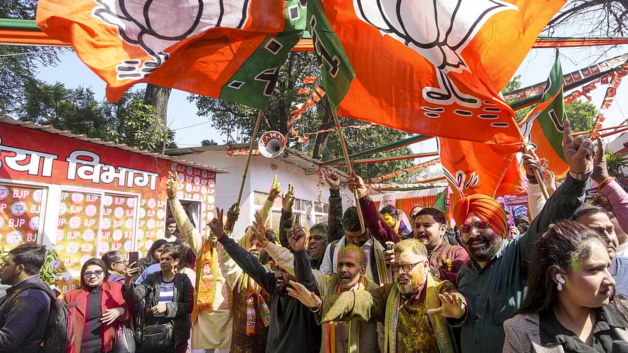 <div class="paragraphs"><p>Party workers celebrate BJP's win in Delhi Assembly polls. </p></div>