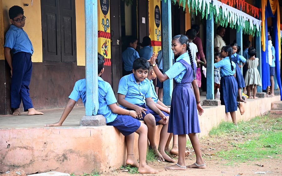 <div class="paragraphs"><p>Documents also show that the state government did not open a single government primary school between 2022 and 2024, whereas 584 private primary schools (62 Kannada medium; 522 English medium) started functioning in the state.</p></div>