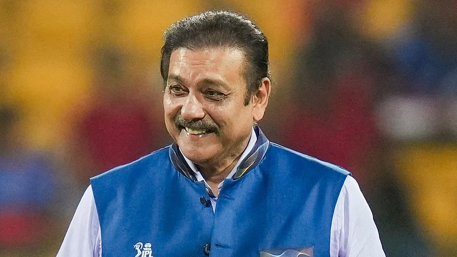 <div class="paragraphs"><p>Ravi Shastri.</p></div>