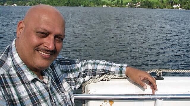 <div class="paragraphs"><p>Actor Rahul Solapurkar </p></div>