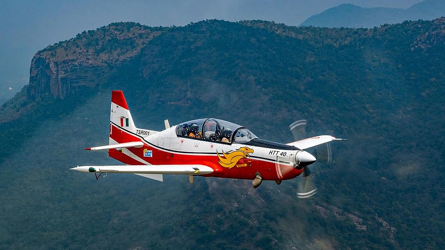 <div class="paragraphs"><p>Picture of HTT-40 Basic Trainer Aircraft</p></div>