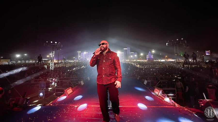 <div class="paragraphs"><p>Singer B Praak</p></div>