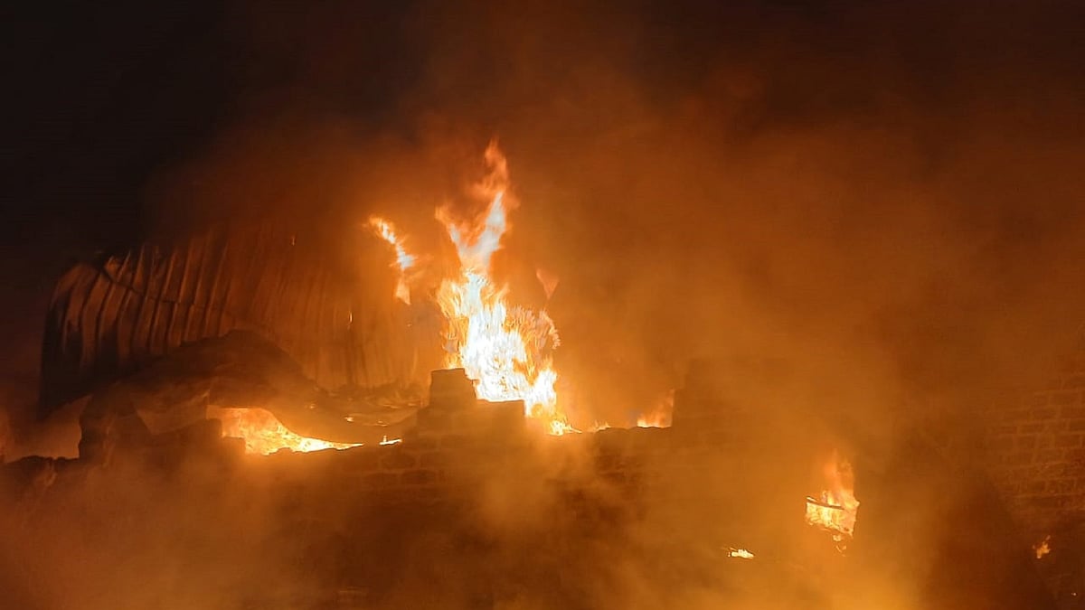 Major Fire Destroys Shop in Belthangady, Dakshin Kannada