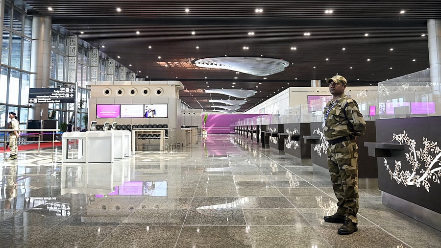 <div class="paragraphs"><p>A View of the new terminal at Chaudhary Charan Singh International Airport, in Lucknow.</p></div>