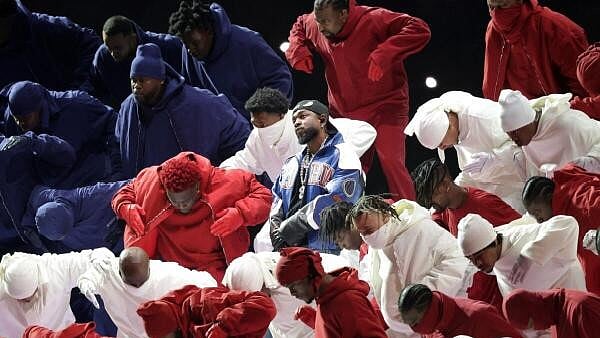 <div class="paragraphs"><p>NFL - Super Bowl LIX - Half-Time Show</p></div>