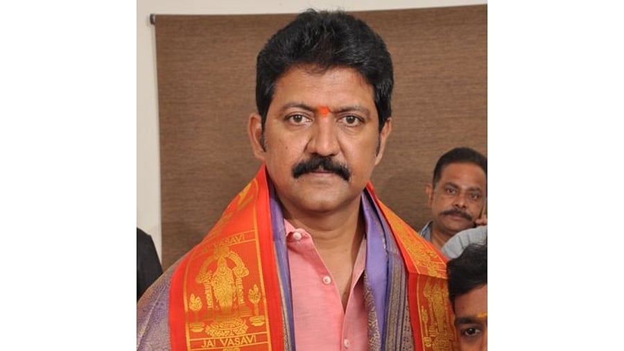 <div class="paragraphs"><p>YSRCP leader Vallabhaneni Vamsi </p></div>