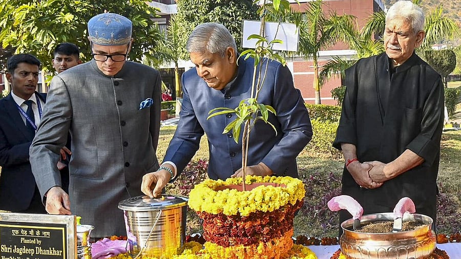 <div class="paragraphs"><p>Vice President Jagdeep Dhankhar plants saplings in the memory of his late mother as J&K Lieutenant Governor Manoj Sinha and Chief Minister Omar Abdullah look on, at the premises of Shri Mata Vaishno Devi University in Katra, J&K.</p></div>