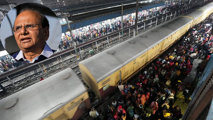 <div class="paragraphs"><p>Heavy rush of passengers to catch a train for Mahakumbh, at the New Delhi railway station, Saturday, Feb. 15, 2025. (Inset: Delhi L-G V K Saxena).</p></div>