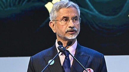 <div class="paragraphs"><p>External Affairs Minister S Jaishankar addresses during the inaugural session of the 8th Indian Ocean Conference, in Oman.</p></div>