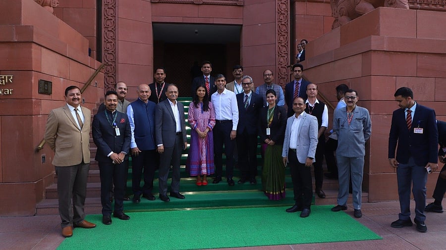 <div class="paragraphs"><p>Sunak's family explored the Parliament House complex during the visit.</p></div>