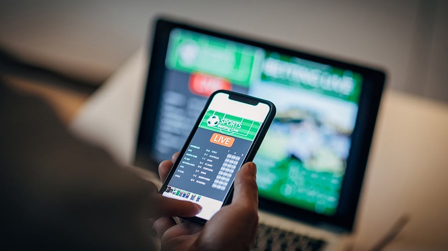 <div class="paragraphs"><p>Representative image of online gambling.</p></div>