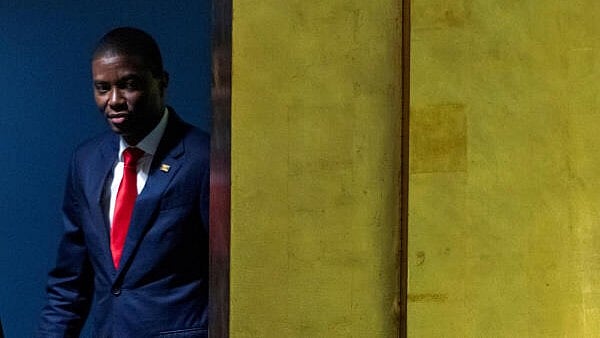 <div class="paragraphs"><p>Grenada's Prime Minister Dickon Mitchell</p></div>