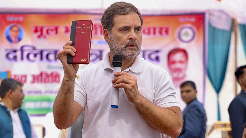 <div class="paragraphs"><p> LoP in the Lok Sabha and Congress leader Rahul Gandhi meets students at Mool Bharti Hostel, in Raebareli, Uttar Pradesh.</p></div>