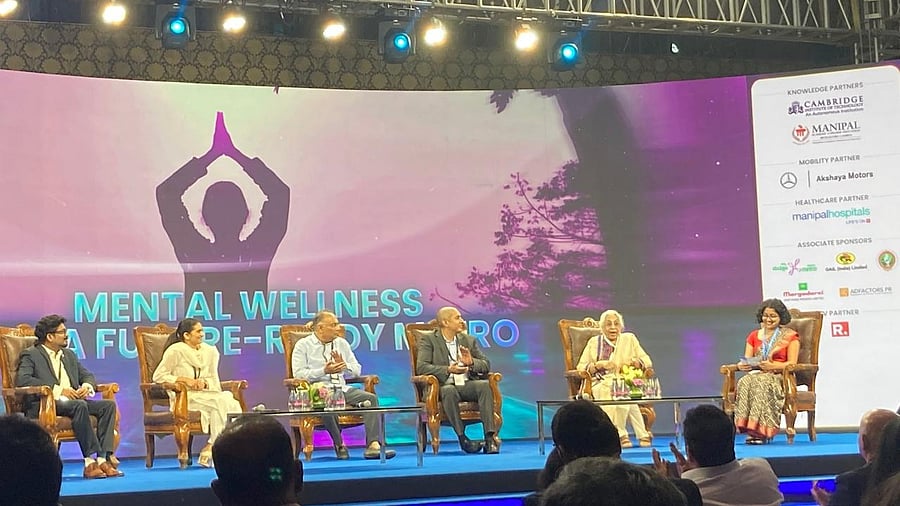 <div class="paragraphs"><p>Panelists including Karnataka Health Minister Dinesh Gundo Rao at the DH Bengaluru 2040 Summit, Feb 21, 2025.</p></div>