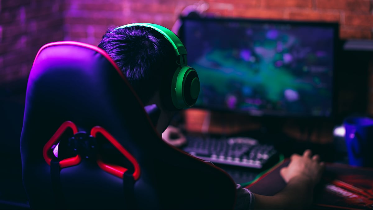 Technology Addiction Recovery: How to Spend Less Time on Screens