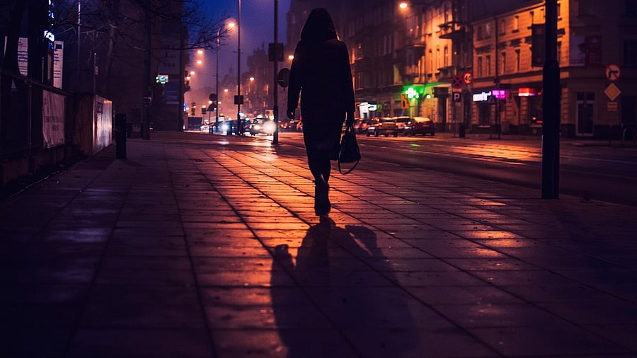 <div class="paragraphs"><p>Representative image showing a woman at night</p></div>