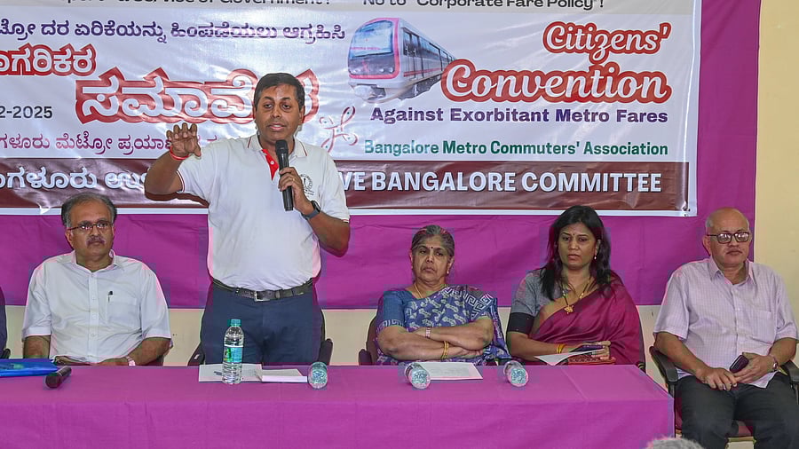 <div class="paragraphs"><p>Prof Ashish Verma (IISc), Dr Sudha Kamath (Medical Service Centre), Prof Meghana Verma (Ramaiah Institute of Management), and VN Rajashekhar and N Ravi (Save Bangalore Committee) at the convention on Sunday. </p></div>