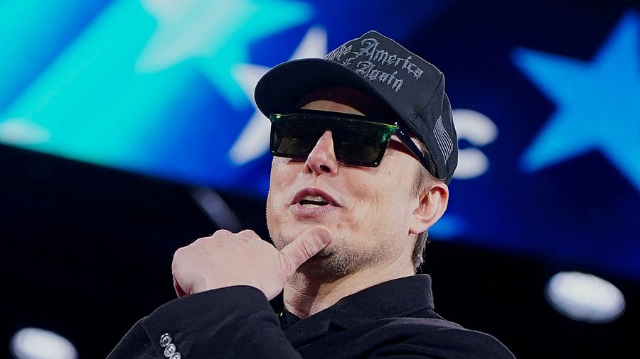 <div class="paragraphs"><p>Elon Musk.</p></div>