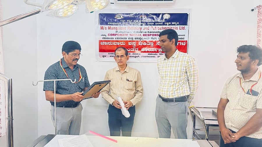 <div class="paragraphs"><p>B Prashnath Baliga, General Manager (CSR) of MRPL , Zilla Panchayat CEO Dr Anandh K during the handing over of instruments to Veterinary hospital in Surathkal.</p></div>