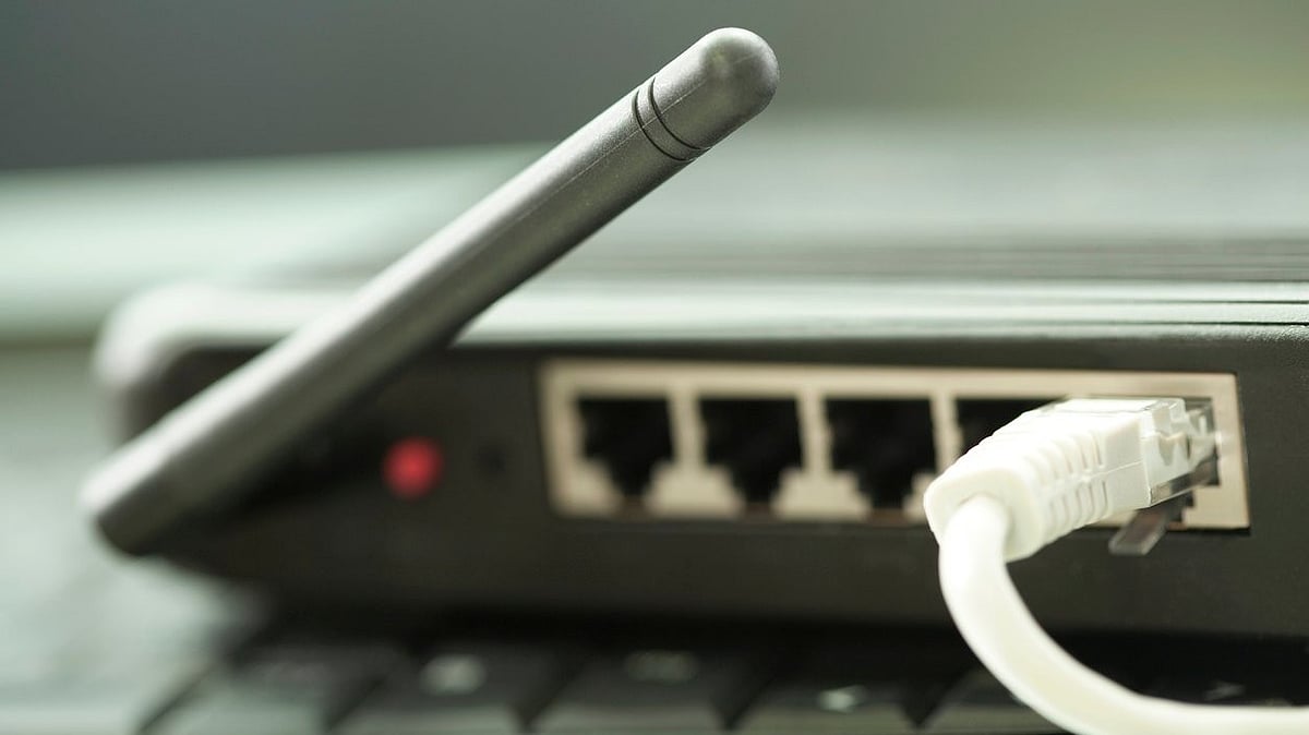Pakistan's household internet access rate increases to 70%: Survey
