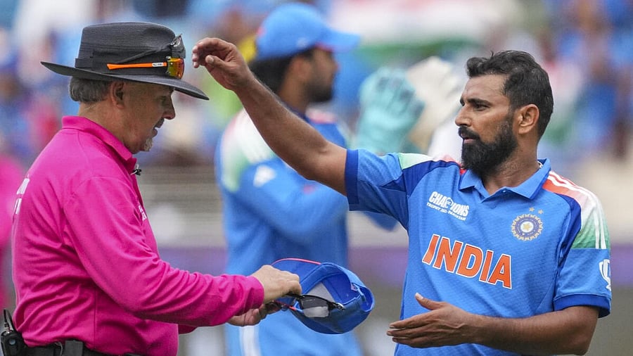 <div class="paragraphs"><p>Mohammed Shami</p></div>