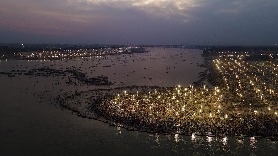 <div class="paragraphs"><p>The Sangam area illuminated on the eve of 'Maha Shivratri' festival</p></div>