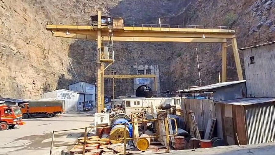 <div class="paragraphs"><p>The Srisailam Left Bank Canal (SLBC) project site where a portion of the tunnel collpased, in Nagarkurnool district</p></div>