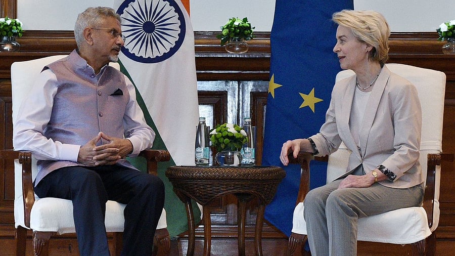 <div class="paragraphs"><p>External Affairs Minister S Jaishankar met European Commission President Ursula von der Leyen and discussed key bilateral issues.</p></div>