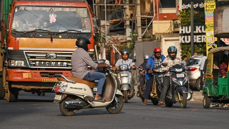 <div class="paragraphs"><p>Pedestrians, motorcyclists, and cyclists&nbsp;accounted for&nbsp;91%&nbsp;of Bengaluru’s 921 road fatalities in 2023.&nbsp;</p></div>