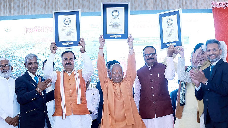 <div class="paragraphs"><p>The Uttar Pradesh Chief Minister emphasised the importance of teamwork in achieving the successful outcome.</p></div>