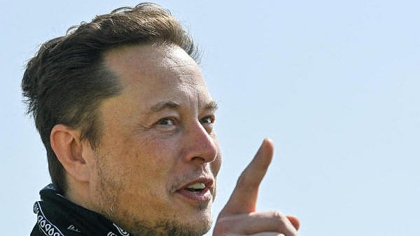 <div class="paragraphs"><p>Tesla CEO Elon Musk</p></div>