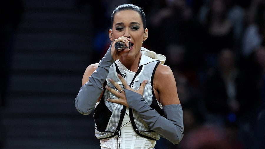 <div class="paragraphs"><p>Singer Katy Perry</p></div>