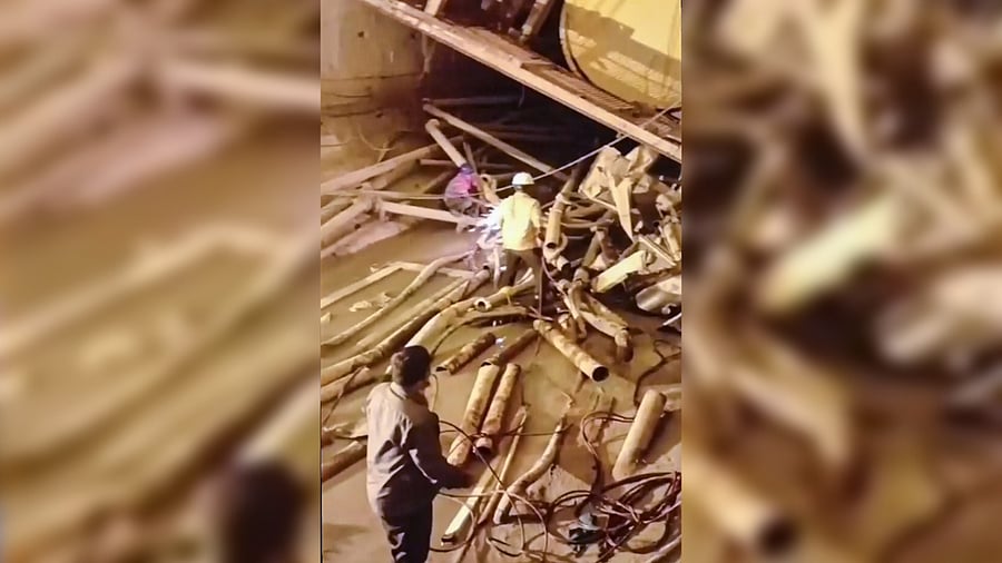 <div class="paragraphs"><p>Rescue operation underway to trace workers trapped inside the partially collapsed Telangana's Srisailam Left Bank Canal tunnel, in Nagarkurnool, Telangana, Thursday.</p></div>