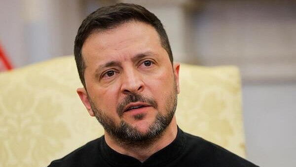 <div class="paragraphs"><p>Ukrainian President Volodymyr Zelenskyy meets with U.S. President Donald Trump at the White House in Washington, DC, US</p></div>