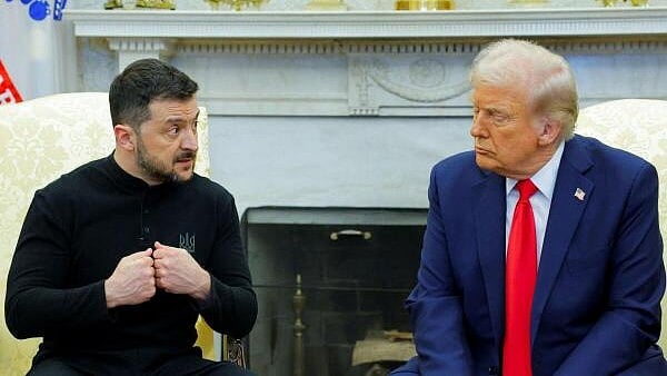 <div class="paragraphs"><p>US President Donald Trump meets with Ukrainian President Volodymyr Zelenskyy at the White House in Washington, D.C.</p></div>