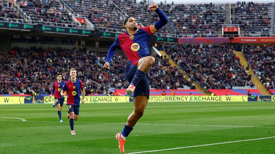 <div class="paragraphs"><p>Barcelona's Ronald Araujo celebrates scoring their third goal.</p></div>