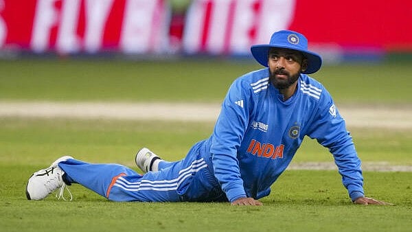 <div class="paragraphs"><p>Varun Chakravarthy fields the ball during the ICC Champions Trophy cricket match between India and New Zealand</p></div>